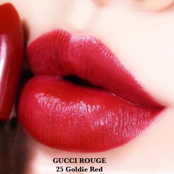 Son Thỏi Gucci Matte Lipstick 25 Goldie Red 3.5g