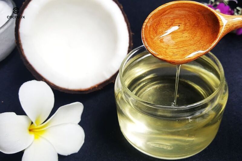 Dưỡng trắng da tay với dầu dừa