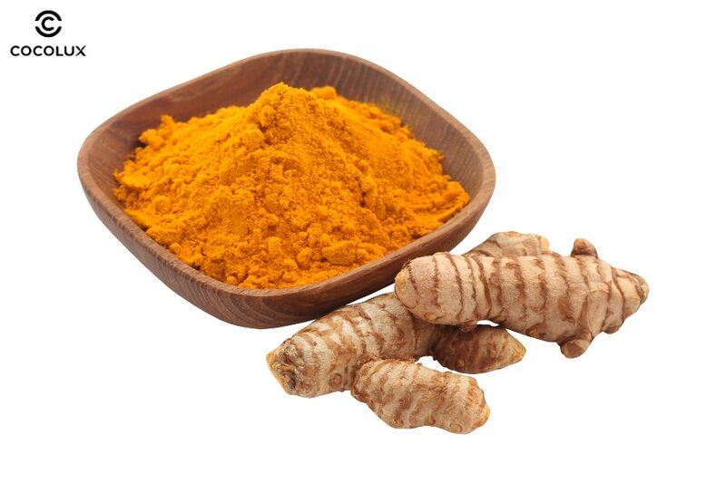 Làm trắng da, ngăn ngừa mụn viêm là công dụng tuyệt vời khi tẩy tế bào chết cơ thể với tinh bột Nghệ