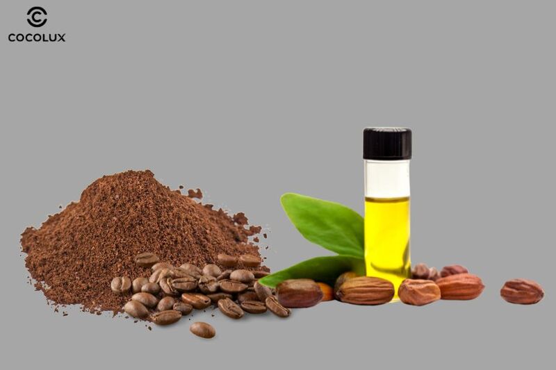 Tẩy tế bào chết môi bằng bã cà phê và tinh dầu Jojoba