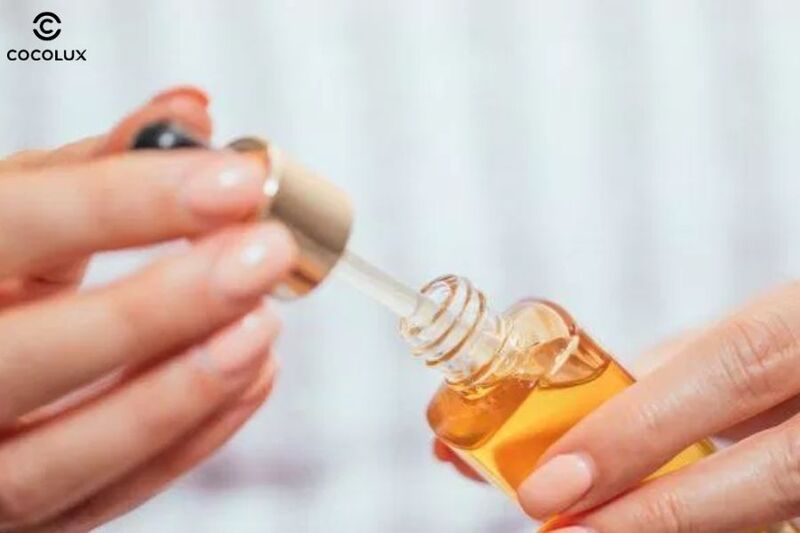 C&aacute;ch kết hợp Retinol v&agrave; Vitamin C an to&agrave;n, hiệu quả