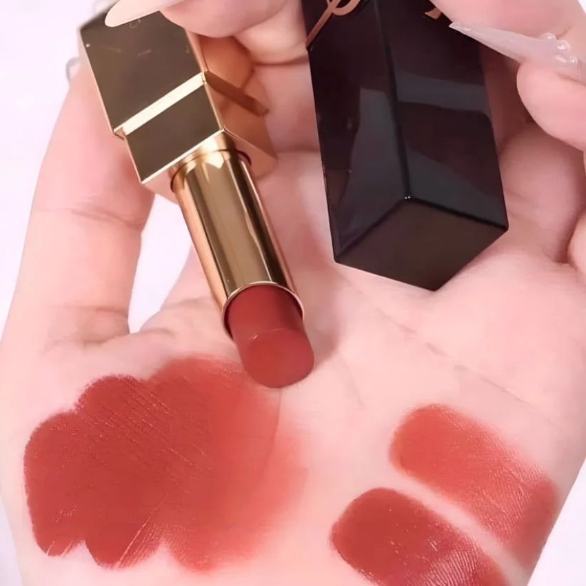 Son Thỏi YSL Rouge Pur Couture The Bold #8 Fearless Carnelian