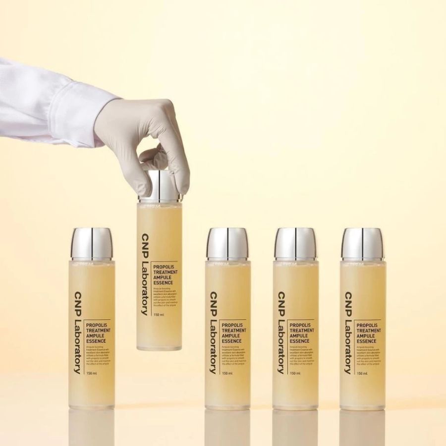 Tinh Chất CNP Propolis Ampoule Essence Nước Thần Keo Ong 150ml