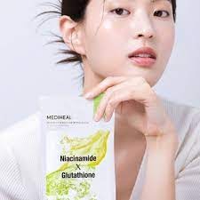 Mediheal Derma Synergy Wrapping Mask - Blemish Care (Niaciamide x Glutathione)