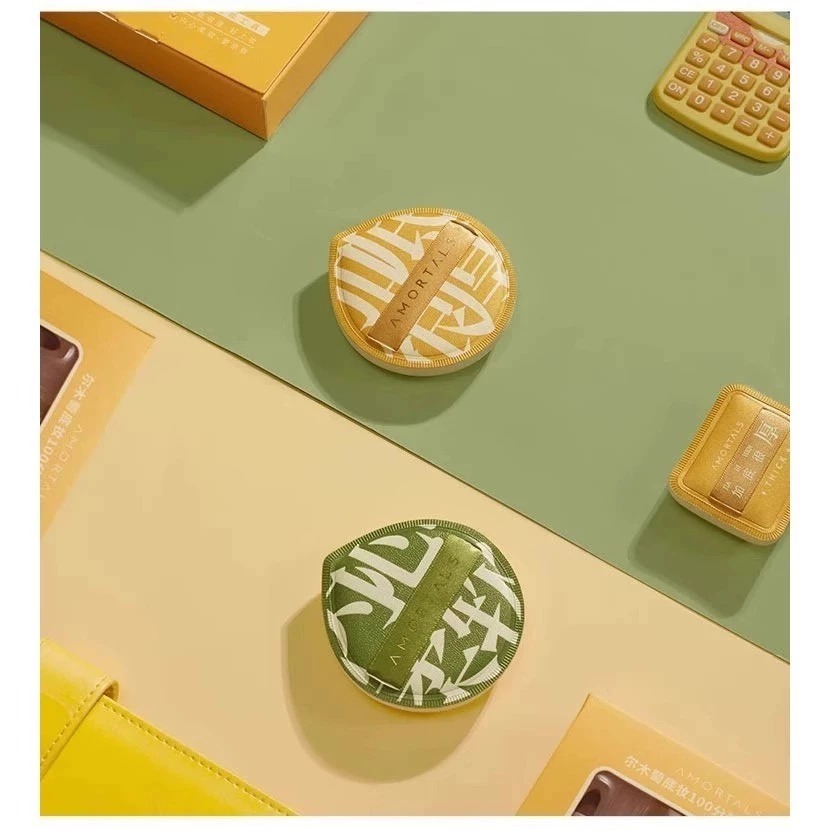 Set Bông Mút Amortals Porder Puff Suit Extra Blush (1 Bông Phấn Vuông Size L + 1 Bông Phấn Giọt Nước Size L + 1 Cọ Che Khuyết Điểm)