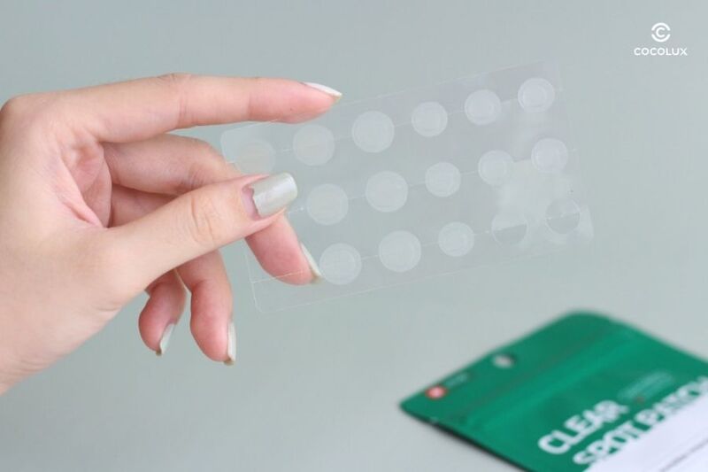 Miếng dán mụn Some By Mi có kích thước khác nhau