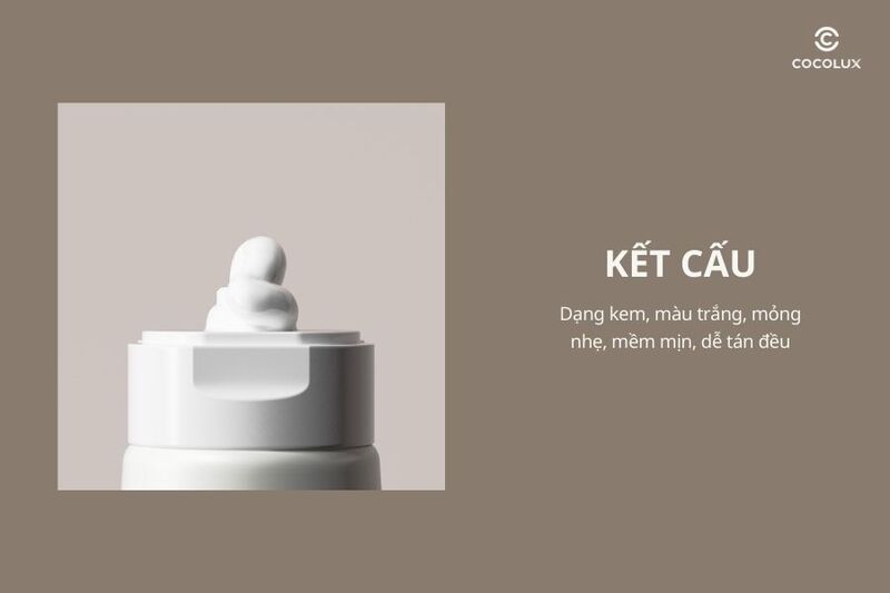 Kết cấu của kem dưỡng S.O.B Tea Tree Cream
