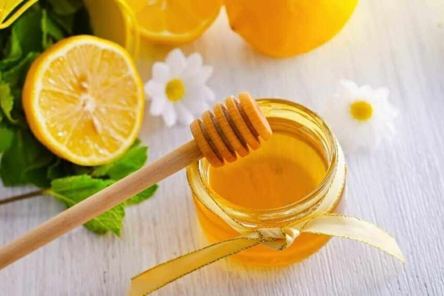 Trị thâm nách tại nhà bằng chanh và mật ong