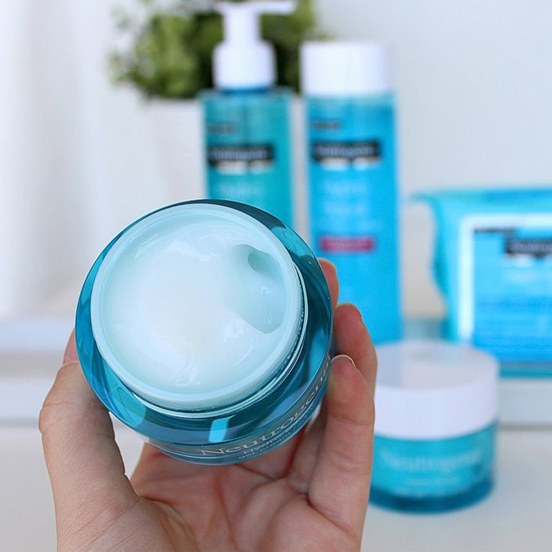 Kem Dưỡng Neutrogena Cấp Nước Cho Da Dầu 50g