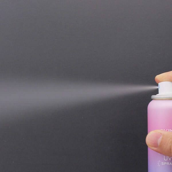 Xịt Chống Nắng Skin Aqua Tone Up UV Spray SPF 50+ PA++++ 70g
