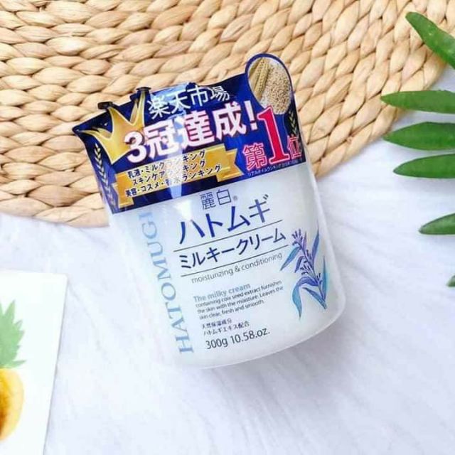Kem Dưỡng Hatomugi Cấp Ẩm Da Mặt 300g