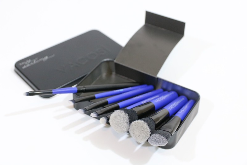 Bộ Cọ Vacosi My Darling Travel Brush 8 Cây Màu Đen BC24