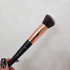 Cọ Tạo Khối & Má Vacosi Angle Contour & Blush - M24