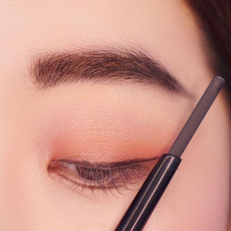 Chì Kẻ Mày Innisfree Auto Eyebrow Pencil - 02 Black