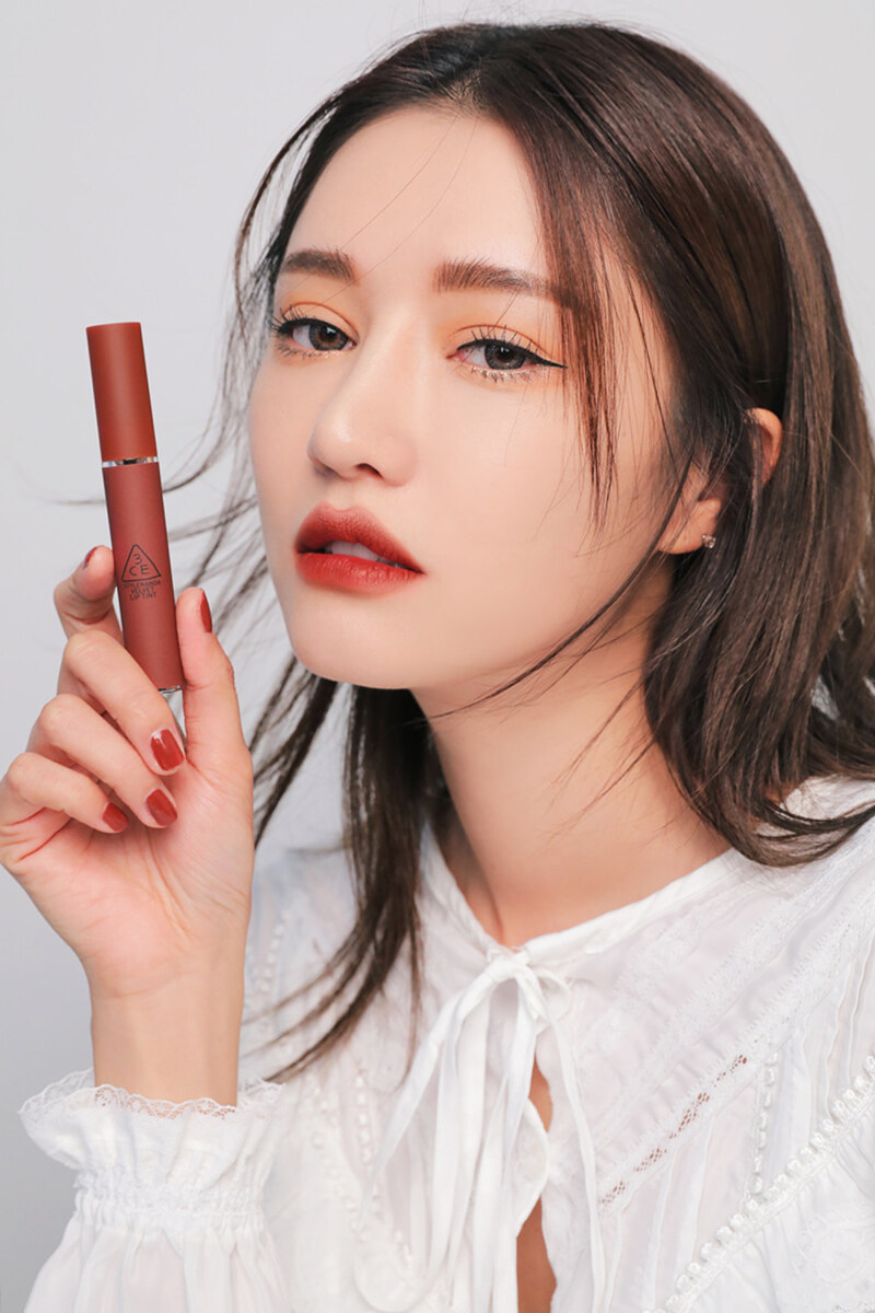 Son Kem 3CE Velvet Lip Tint Taupe 4g