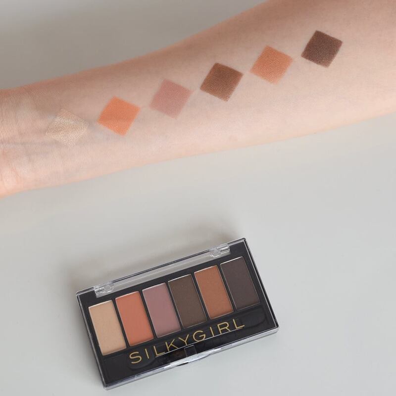 Phấn Mắt Silkygirl 6 Ô Truly Nude Eye Palette - 03 Sandy