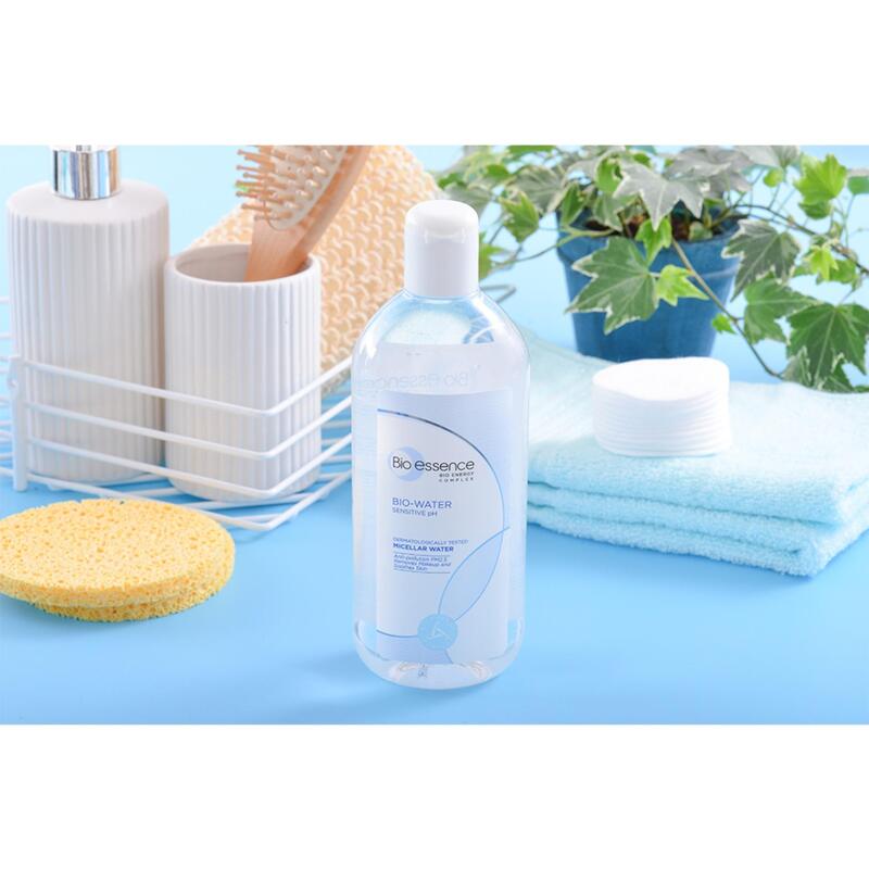 Nước Tẩy Trang Bio-Essence Bio-Water Micellar Water Sạch Sâu 400ml