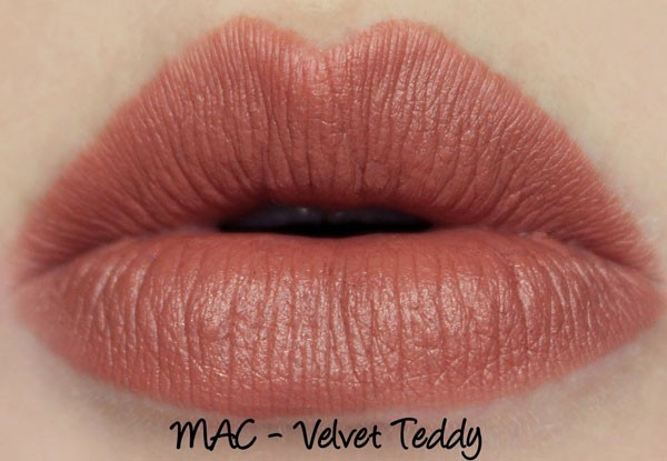 Son Thỏi MAC Matte Lipstick - 617 Velvet Teddy