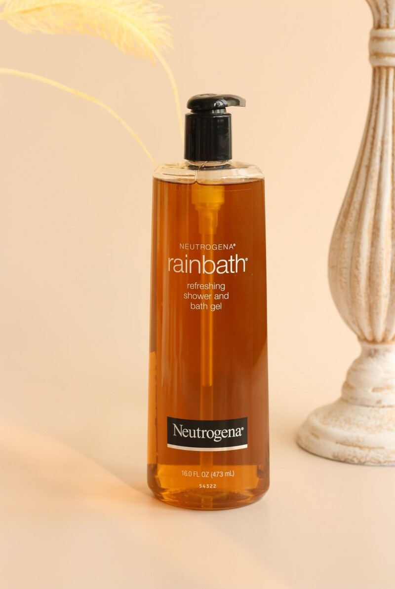 Sữa Tắm Neutrogena Rainbath Refreshing 473ml
