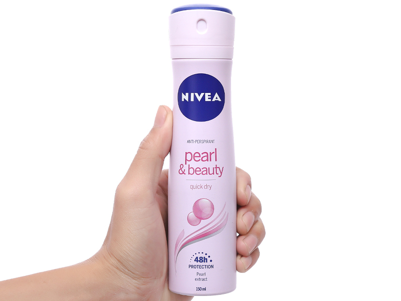 Xịt Khử Mùi Nivea Ngọc Trai 150ml