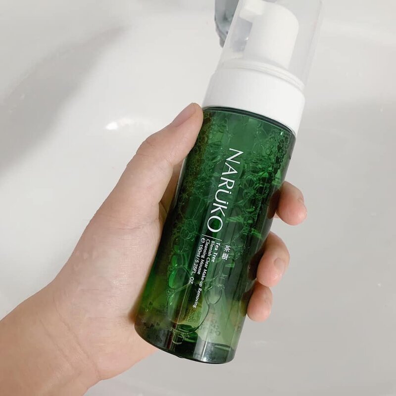 Bọt Tẩy Trang Naruko Tea Tree Blemish Clear Make-up Removing Cleansing Mousse 150ml