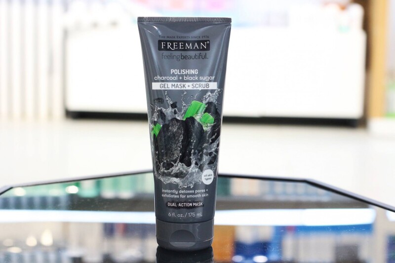 Mặt Nạ Đất Sét Freeman Than Hoạt Tính 175ml