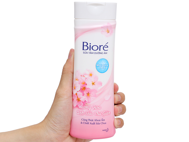 Sữa Tắm Bioré Ẩm Mịn Làn Da Hương Hoa Anh Đào 200g