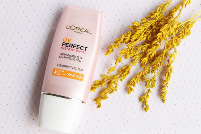 Kem Chống Nắng L'Oréal Dưỡng Da Sáng Hồng 30ml