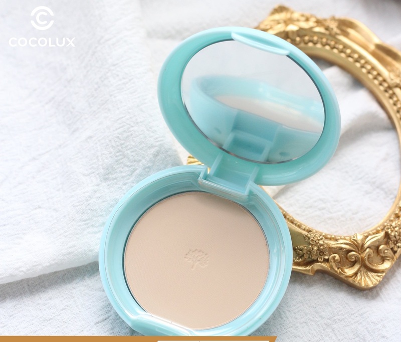 Phấn Phủ The Face Shop Oil Clear Smooth & Bright Pact Kiềm Dầu 9g - V201