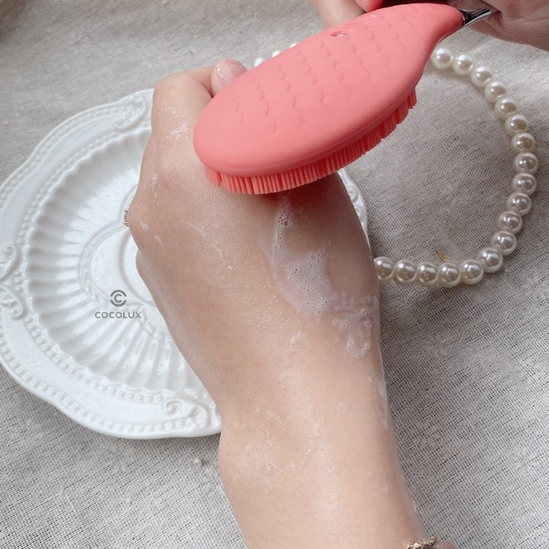 Máy Rửa Mặt Wellderma Đỏ