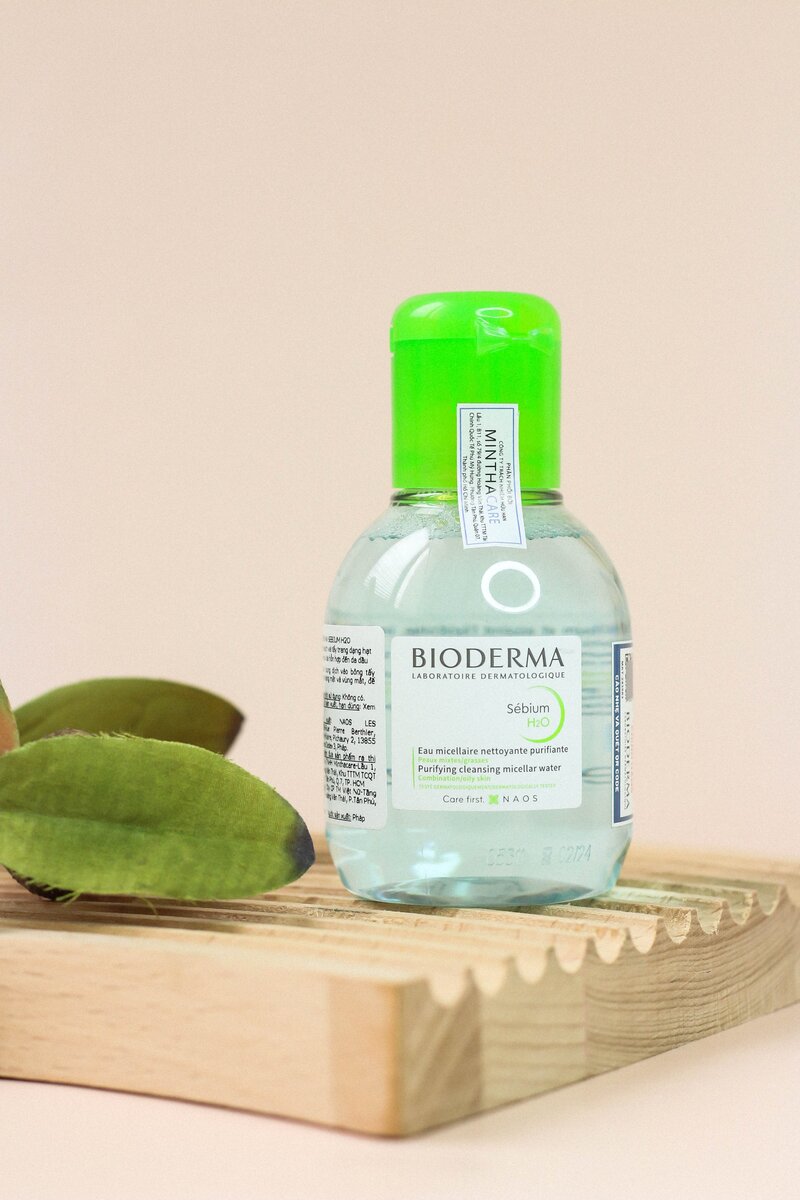 Nước tẩy trang Bioderma Sébium H2O cho da dầu da hỗn hợp 100ml