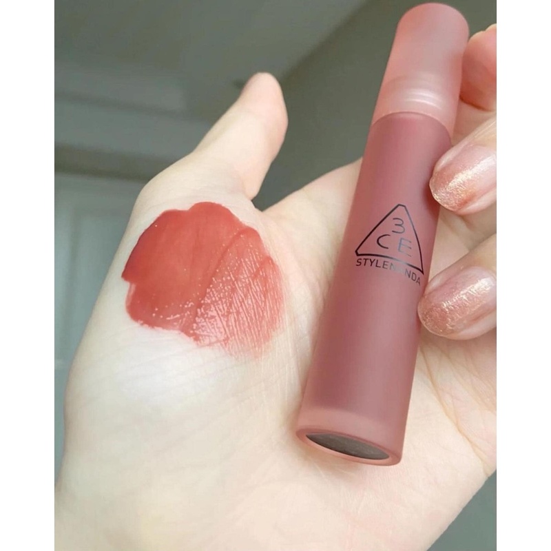 Son Kem 3CE Blur Water Tint Laydown Lì Mềm Mượt Môi 4.6g