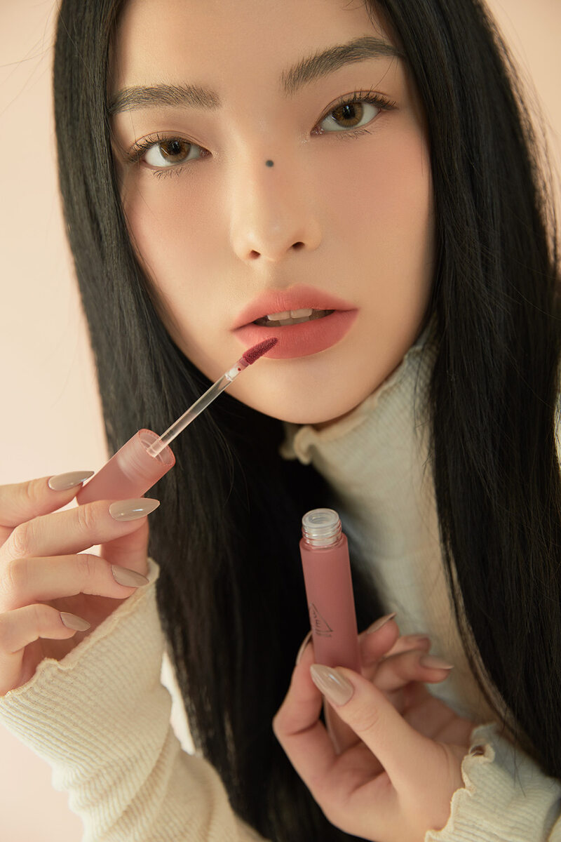 Son Kem 3CE Blur Water Tint Laydown Lì Mềm Mượt Môi 4.6g