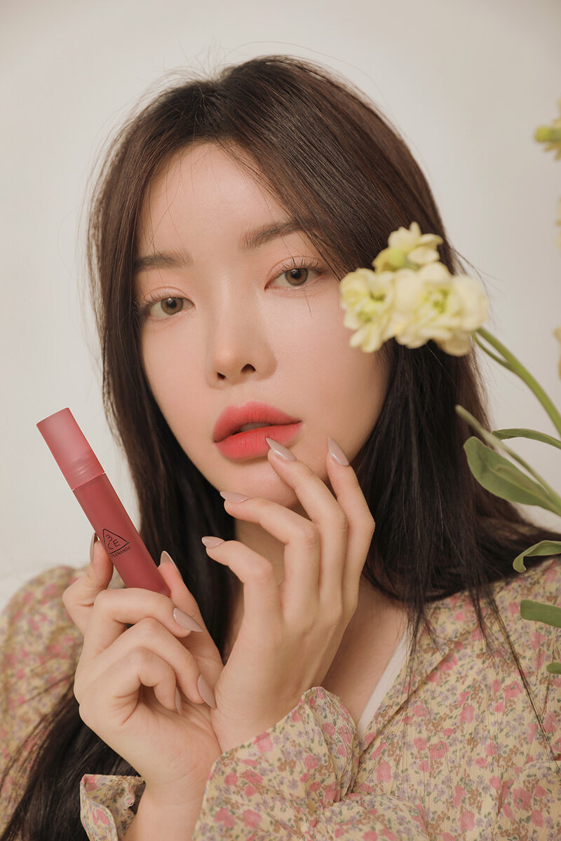 Son Kem 3CE Blur Water Tint Casual Affair Lì Mềm Mượt Môi 4.6g