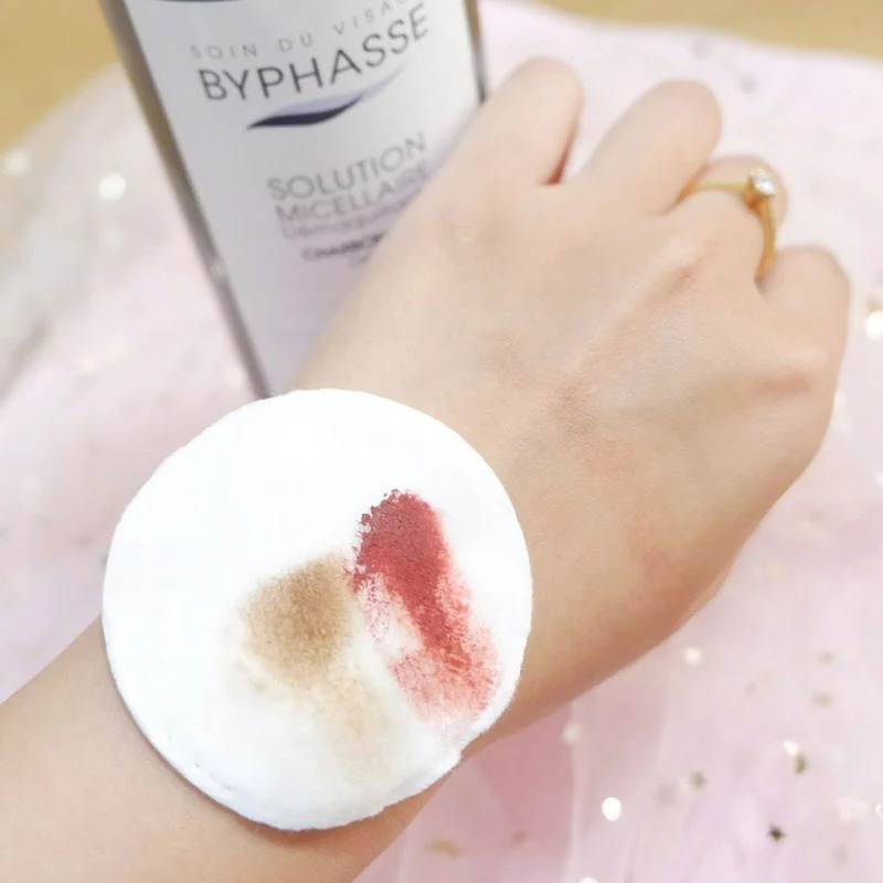 Nước Tẩy Trang Byphasse Solution Micerallaire Charbon Actif Than Hoạt Tính Cho Da Nhạy Cảm 500ml