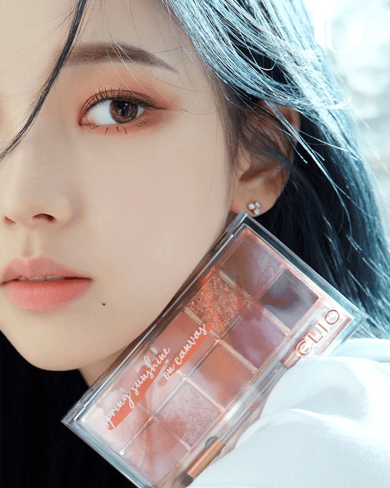 Phấn Mắt Clio Pro Eye Palette 15 Spring Sunshine On Canvas