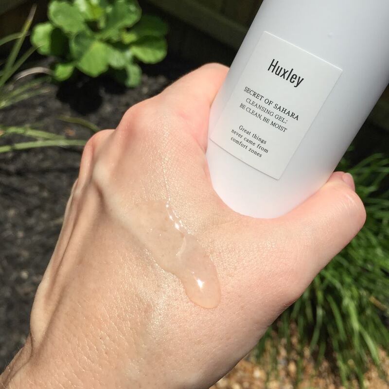 Gel Rửa Mặt Huxley Cleansing Gel; Be Clean, Be Moist 200ml