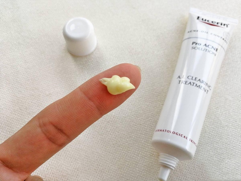 Bộ Sản Phẩm Eucerin Tinh Chất Giảm Mụn Viêm 40ml + Sữa Rửa Mặt Da Nhờn Mụn 150g