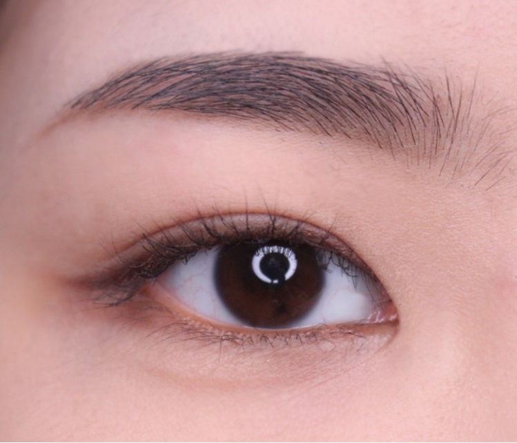 Chì Kẻ Mắt Lilybyred Slim Gel Eyeliner #04 Nâu