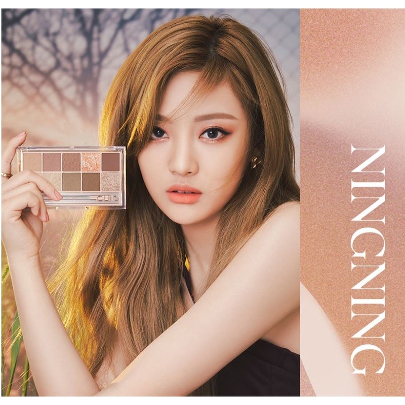 Phấn Mắt Clio Pro Eye Palette 12 Autumn Breeze In Seoul Forest