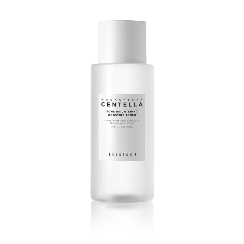 Nước Hoa Hồng Skin1004 Madagascar Centella Tone Brightening Boosting Toner Rau Má Dưỡng Sáng Da 210ml