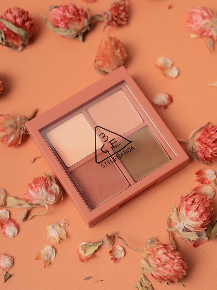 Phấn Mắt 3CE Mini Multi Eye Color Palette 04 Rose Latte 4 Ô 3.2g