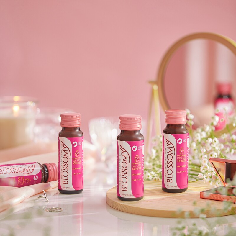Thực Phẩm Bảo Vệ Sức Khỏe Blossomy Nghệ Collagen 50mlx10