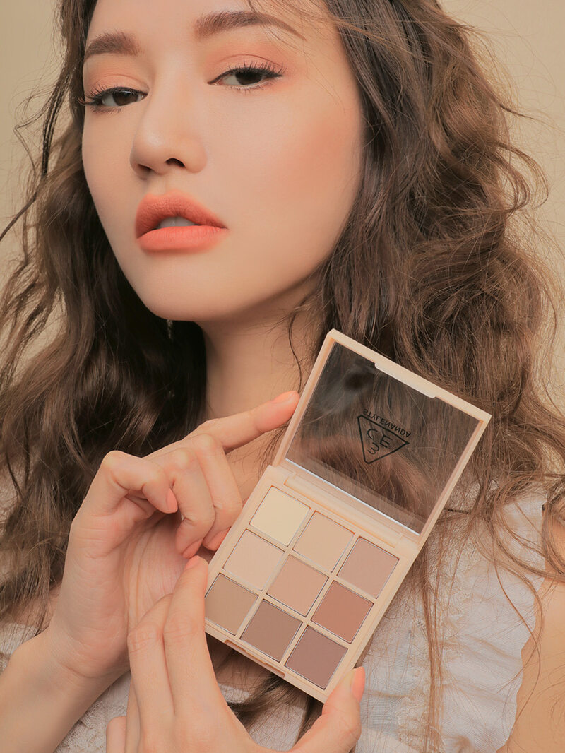 Phấn Mắt 3CE Multi Eye Color Dear Nude 8.5g