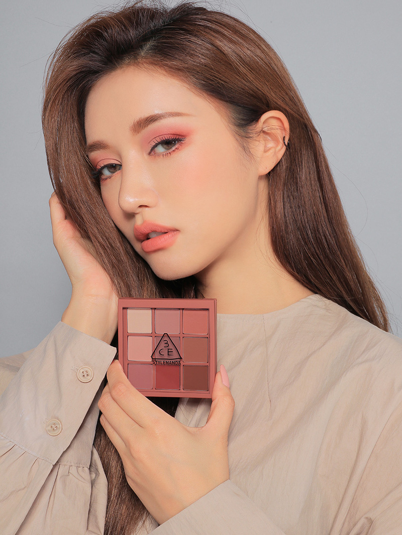 Phấn Mắt 3CE Multi Eye Color Dry Bouquet 8.5g