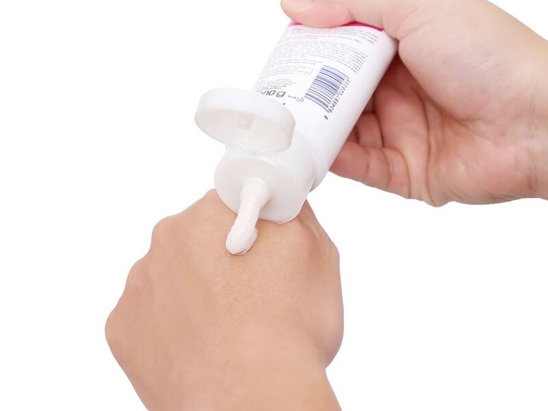 Sữa Rửa Mặt Bioré Sạch Nhờn & Lỗ Chân Lông Nhỏ Mịn 100g