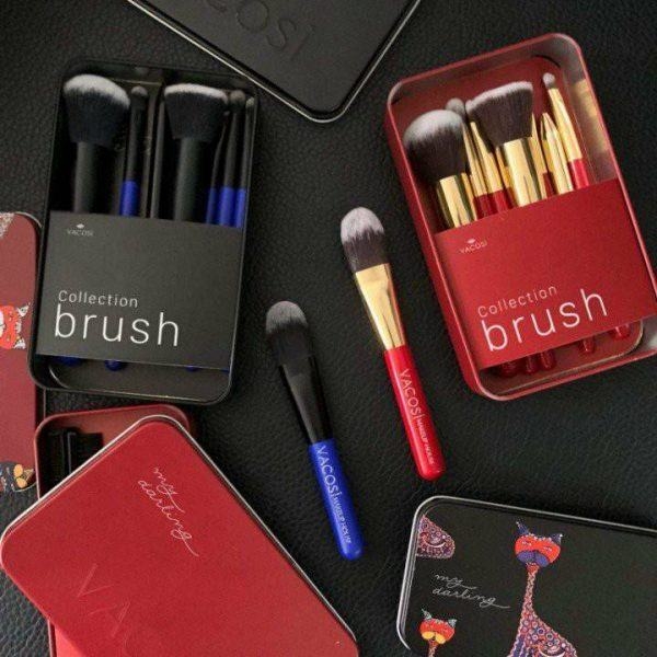 Hộp Cọ Du Lịch Vacosi My Darling 8 Cây BC24 (Màu Đỏ)