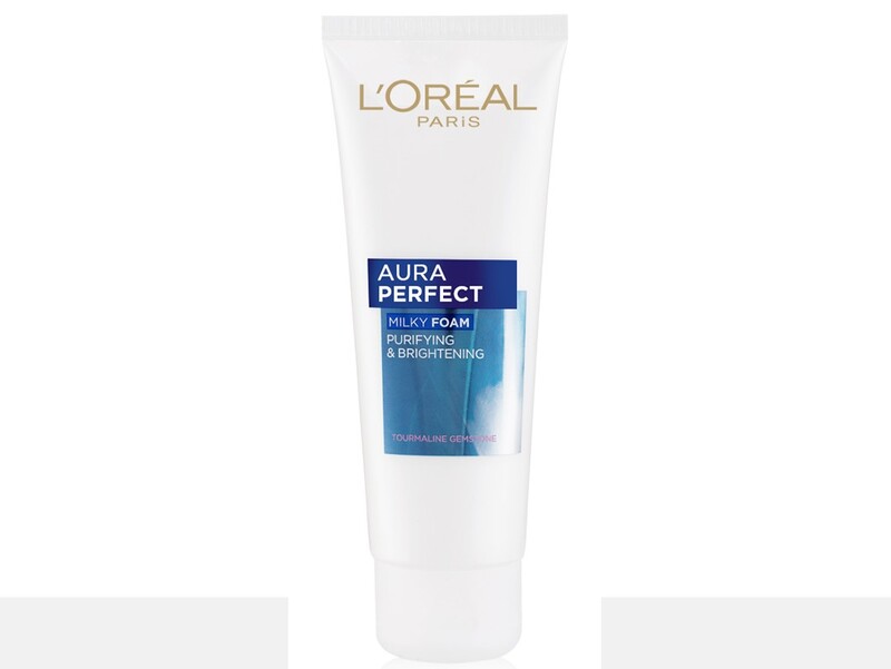Sữa Rửa Mặt Loreal Aura Perfect Milky Foam Làm Sáng Da, Giảm Thâm Nám 50ml