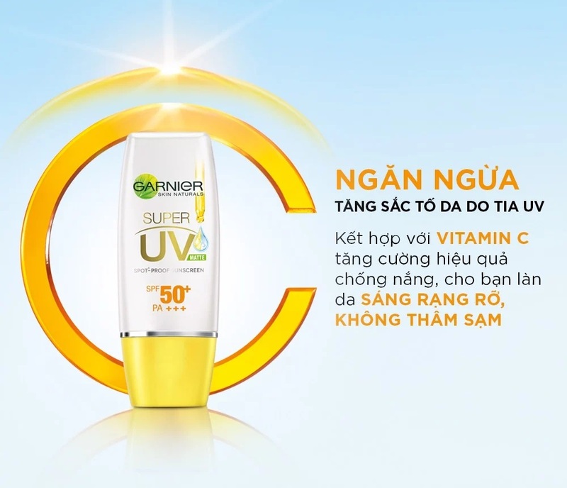 Kem Chống Nắng Garnier Light Complete Super UV Matte Kiềm Dầu & Sáng Da New 30ml