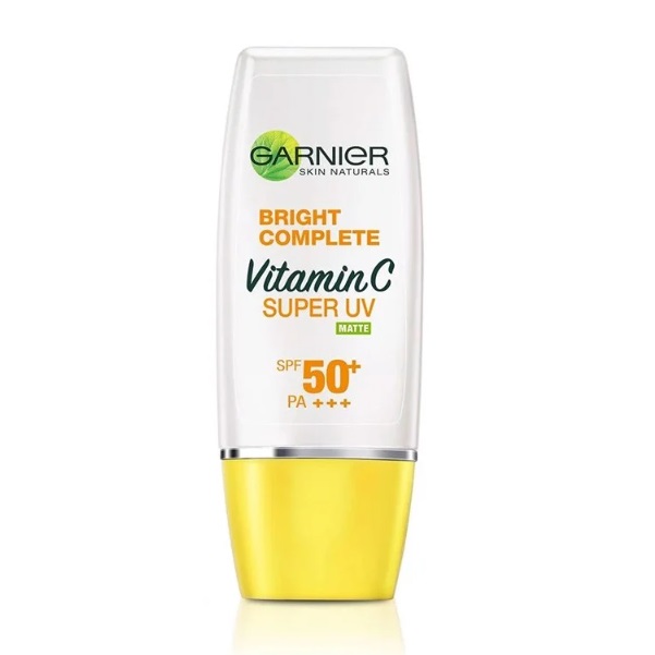Kem Chống Nắng Garnier Light Complete Super UV Matte Kiềm Dầu & Sáng Da New Matte 30ml